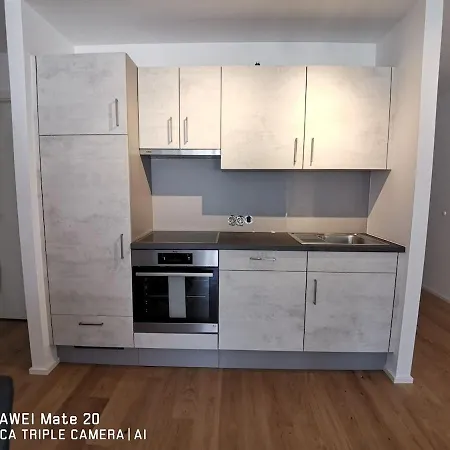 Διαμέρισμα Apartment Industry, Exklusive Boutique-Ferienwohnung Mit Loggia, Zentral In Freilassing, 10 Minuten Von Salzburg